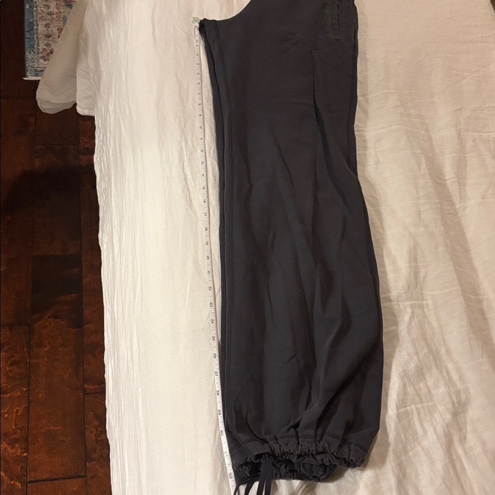 lululemon athletica Grey sweatpants - Picture 6 of 6